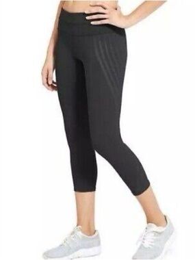 ATHLETA Gel Sonar Capri Leggings M